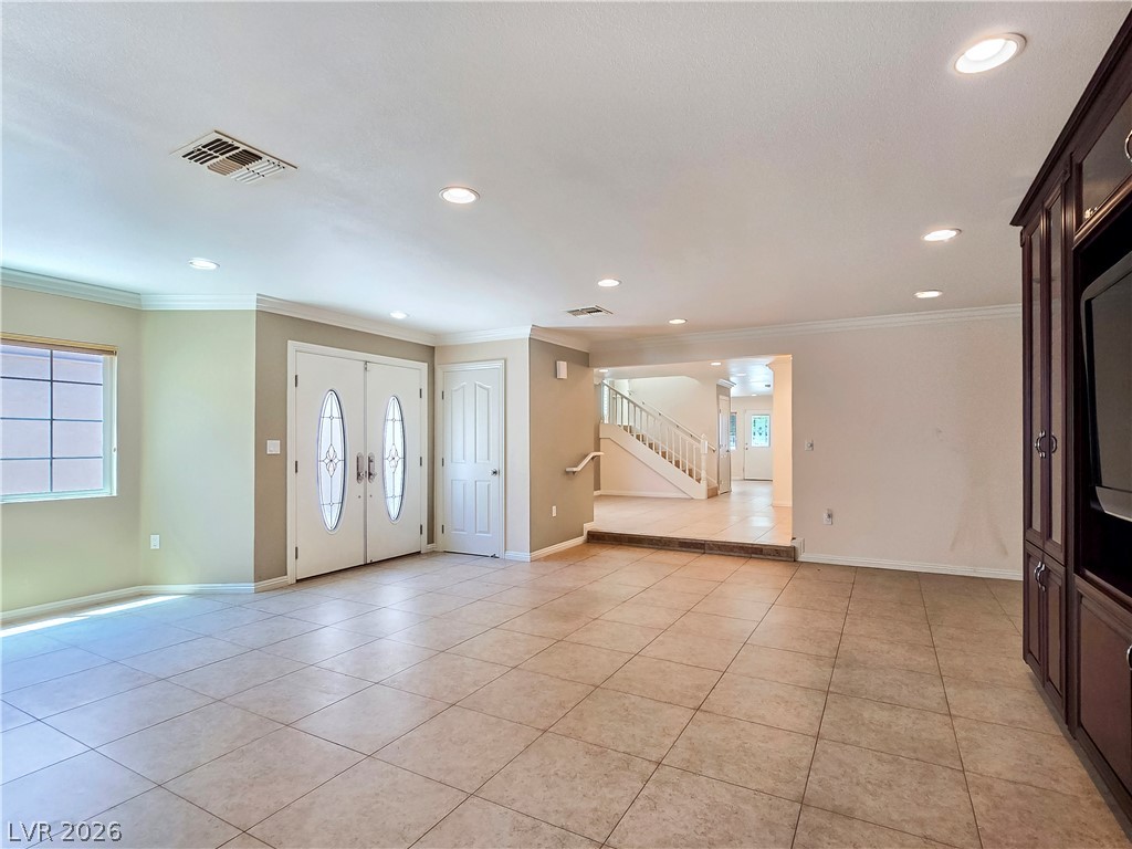 Photo 6 of 47, 3181 Bel Air Drive
