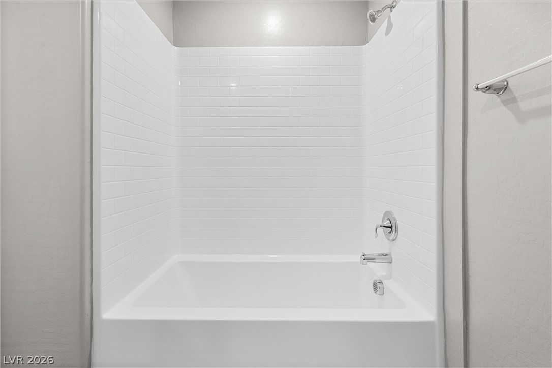 Photo 18 of 49, 72 Lomita Heights Drive