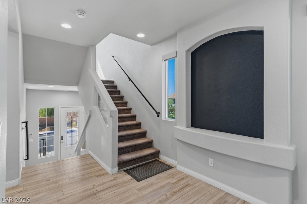 Photo 4 of 5910 W Haleh Avenue
