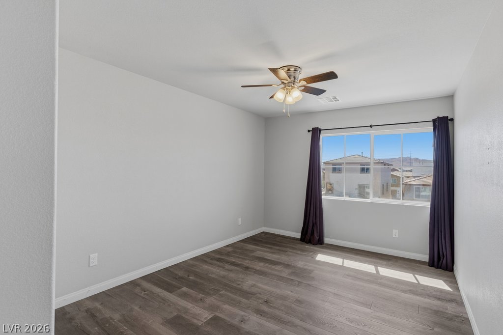 Photo 32 of 52, 5910 W Haleh Avenue