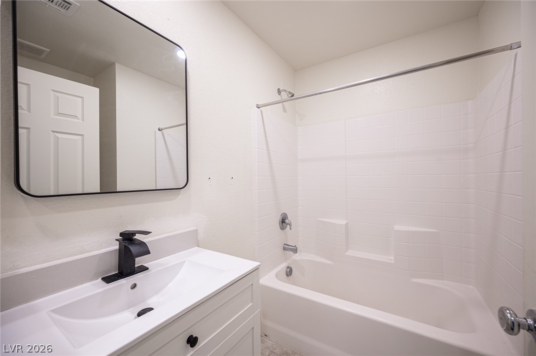 Photo 15 of 45, 5548 Anshan Street