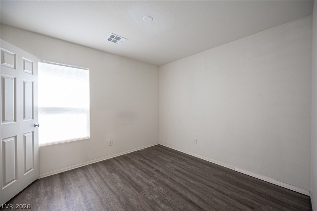 Photo 16 of 45, 5548 Anshan Street