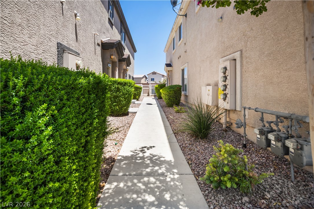 Photo 2 of 4616 Snake Eyes Street #102
