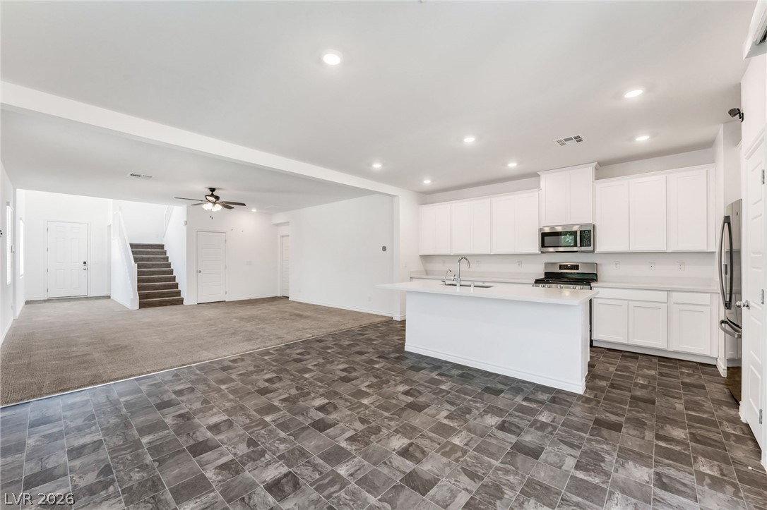 Photo 9 of 45, 4420 Contour Bend Avenue