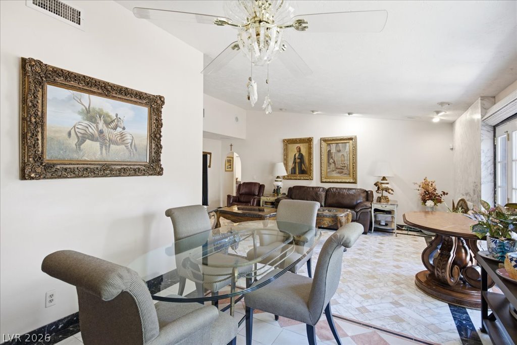 Photo 4 of 6305 Arcadia Avenue