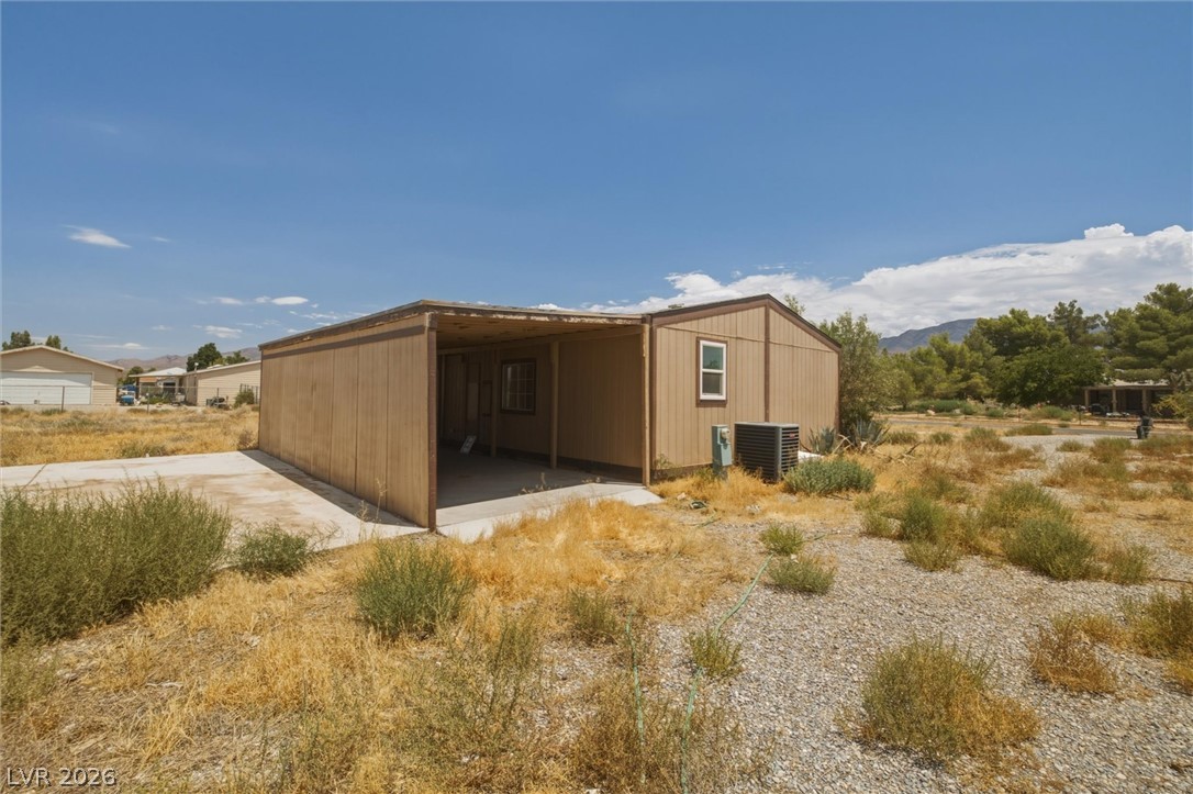Photo 34 of 49, 5610 Tecopa Street