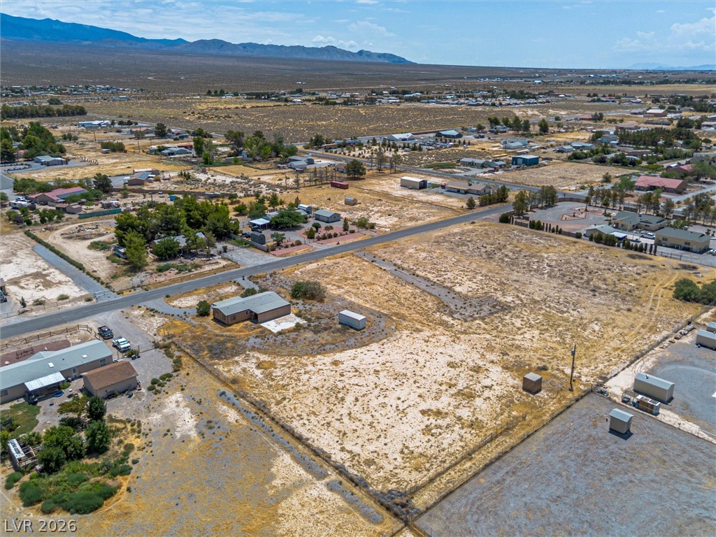 Photo 41 of 49, 5610 Tecopa Street