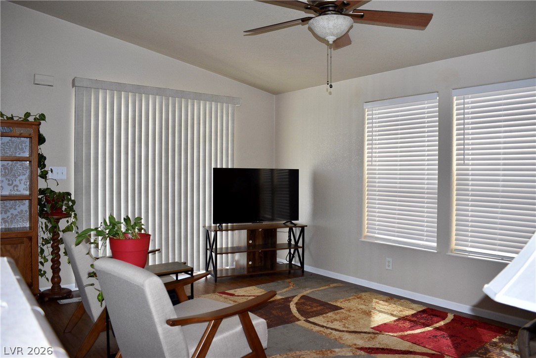 Photo 5 of 781 Montecito Drive