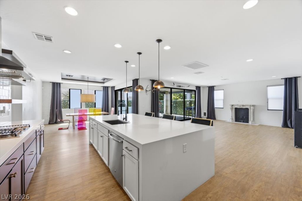 Photo 4 of 9239 Beltana Court
