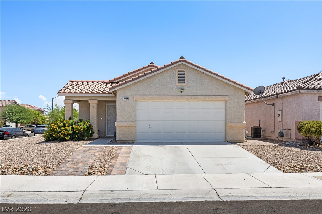 Photo 2 of 8609 Majestic Pine Avenue