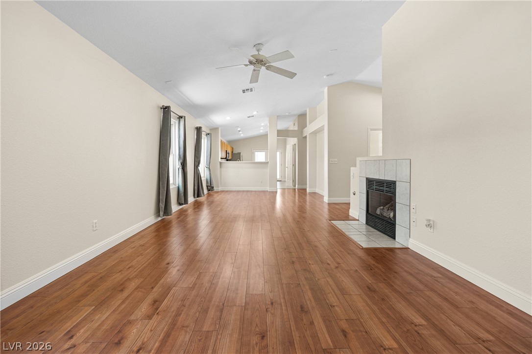 Photo 5 of 8609 Majestic Pine Avenue