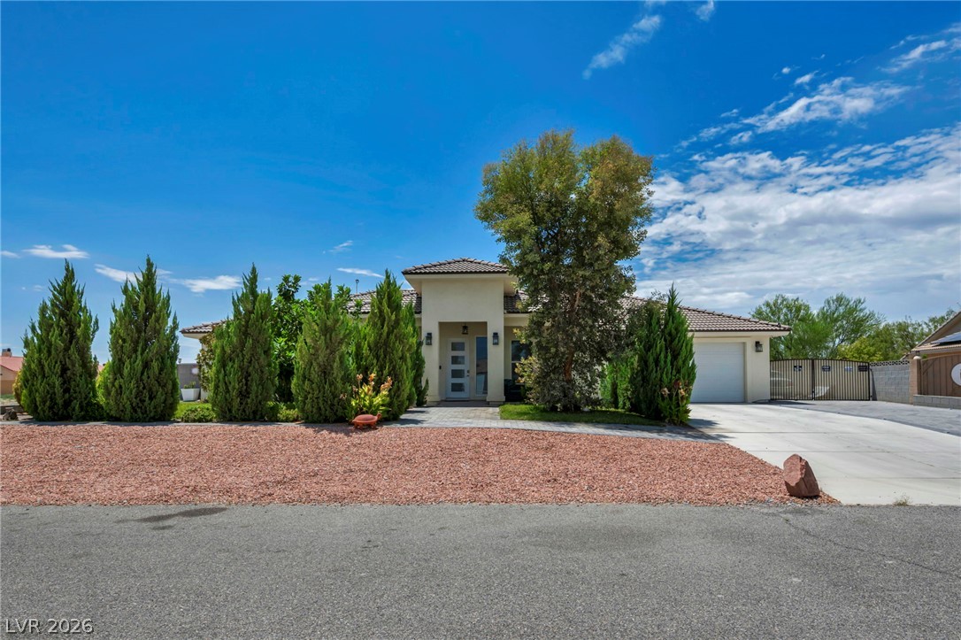 6680 Greenbriar Court, Pahrump 89061
