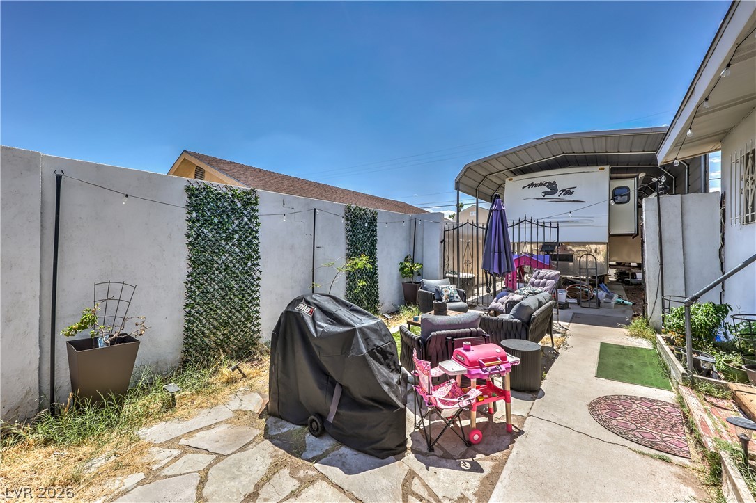 Photo 33 of 42, 5301 Reiter Avenue