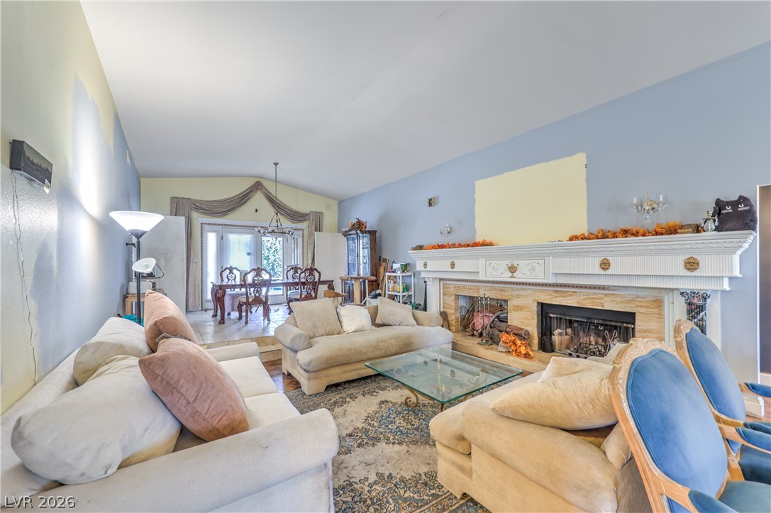 Photo 7 of 42, 5301 Reiter Avenue