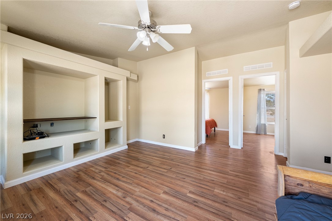 Photo 18 of 37, 2600 W Gamebird Road