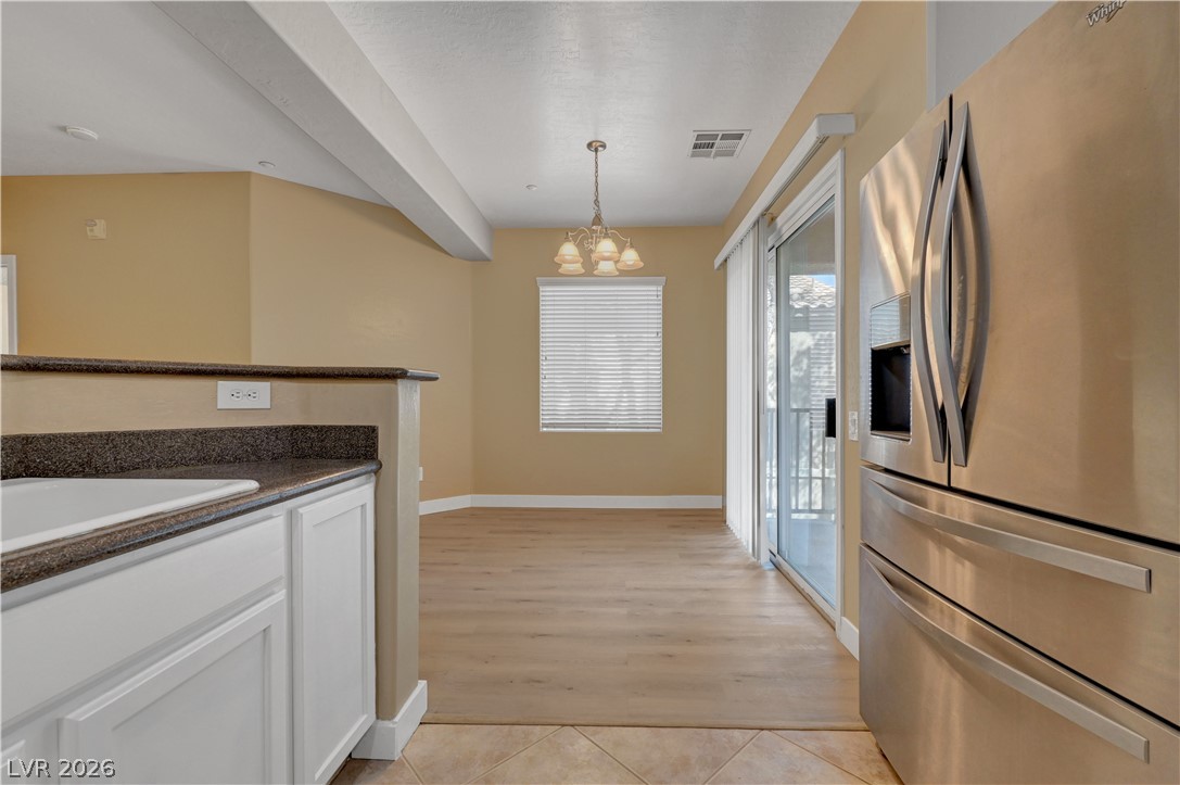 Photo 11 of 26, 4685 Apulia Drive #202