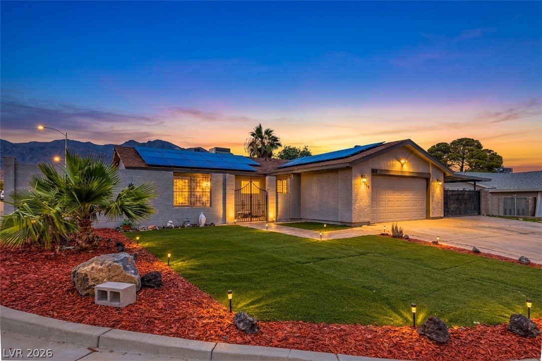 613 Overland Drive, Henderson 89002