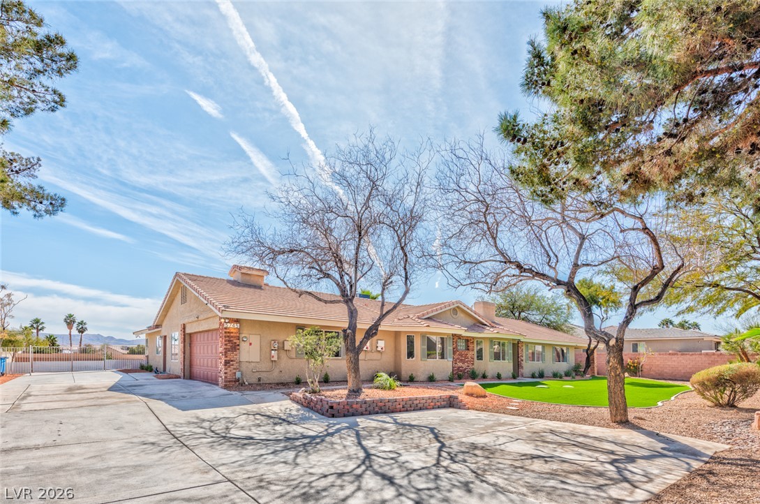 5745 W Meranto Avenue, Las Vegas
