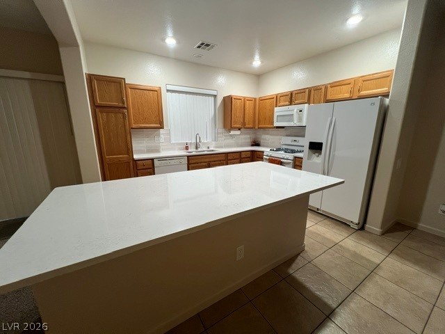 Photo 8 of 42, 730 Sand Primrose Street