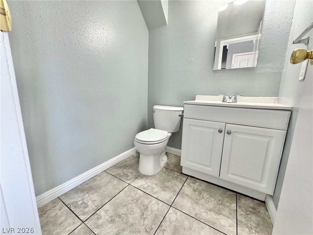 Photo 10 of 36, 3911 Hartford Place