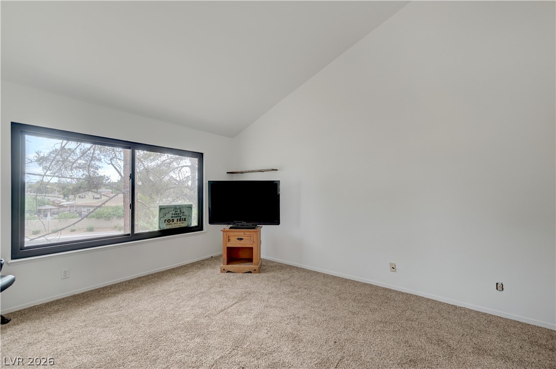 Photo 34 of 47, 2775 Durness Court