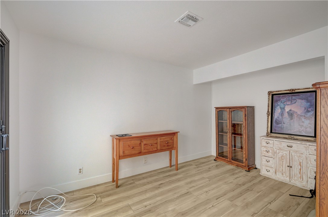 Photo 20 of 47, 2775 Durness Court