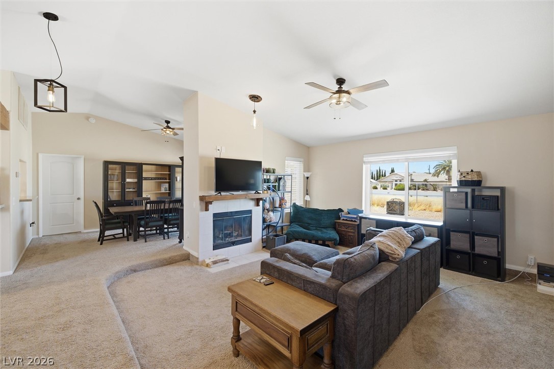 Photo 11 of 37, 1260 S Pahrump Valley Boulevard
