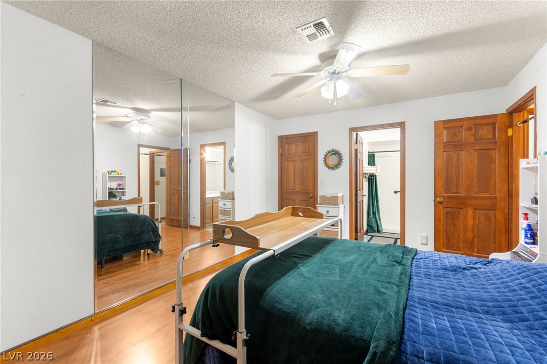 Photo 21 of 29, 1400 Santa Margarita Street #H