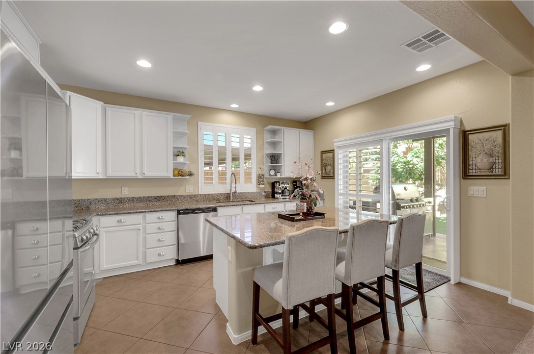 Photo 9 of 27, 6737 Guidestar Street