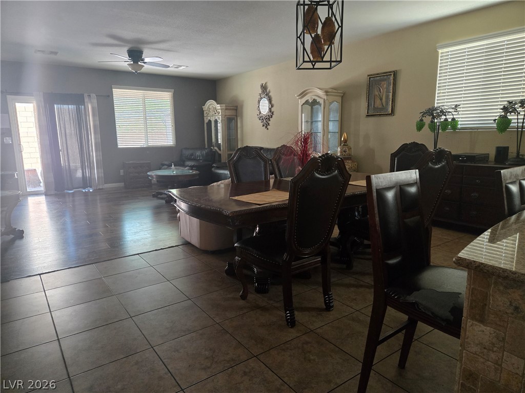 Photo 4 of 2804 Graceful Grove Avenue