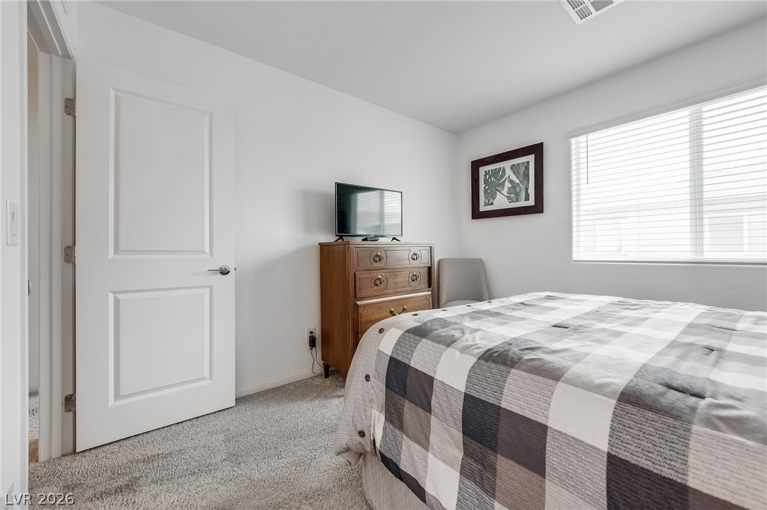 Photo 17 of 45, 2842 Azure Breeze Lane #2