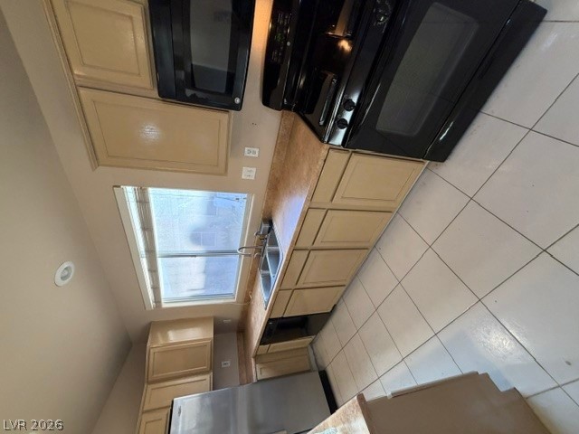 Photo 6 of 19, 9042 Iron Crow Avenue