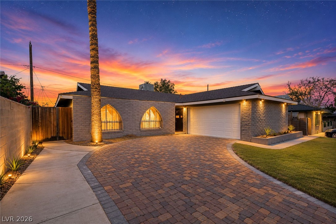 4516 E Flamingo Road, Las Vegas