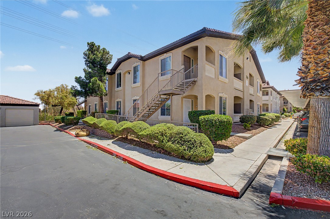 3364 Indian Shadow Street #203, Las Vegas