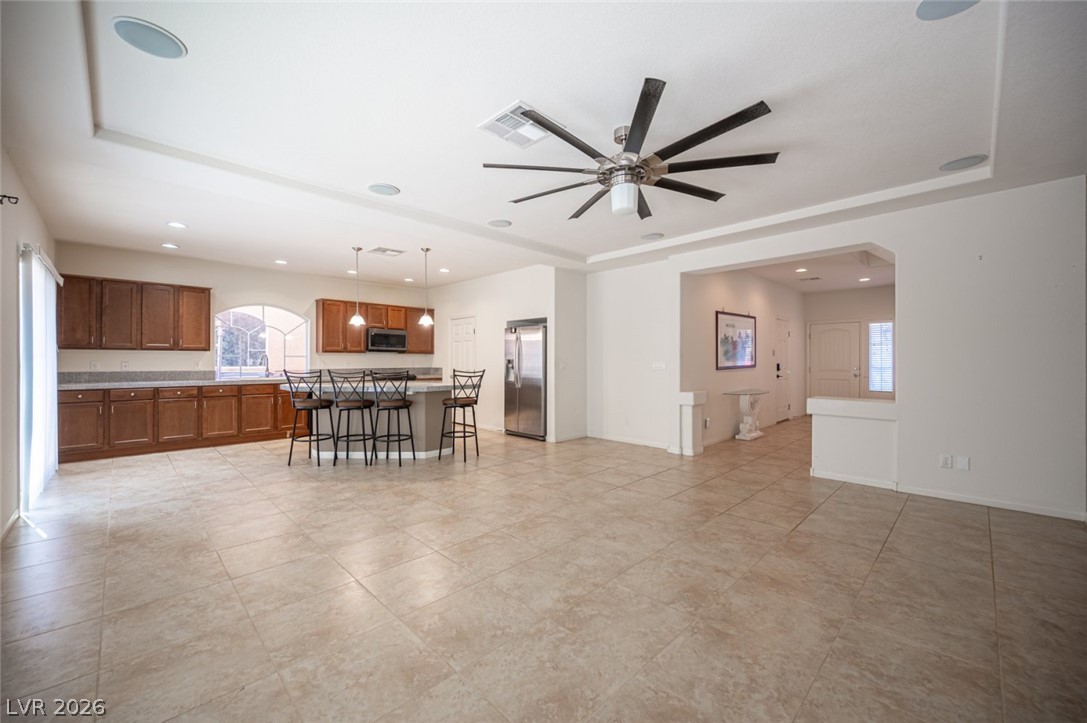 Photo 5 of 5167 Bootlegger Avenue