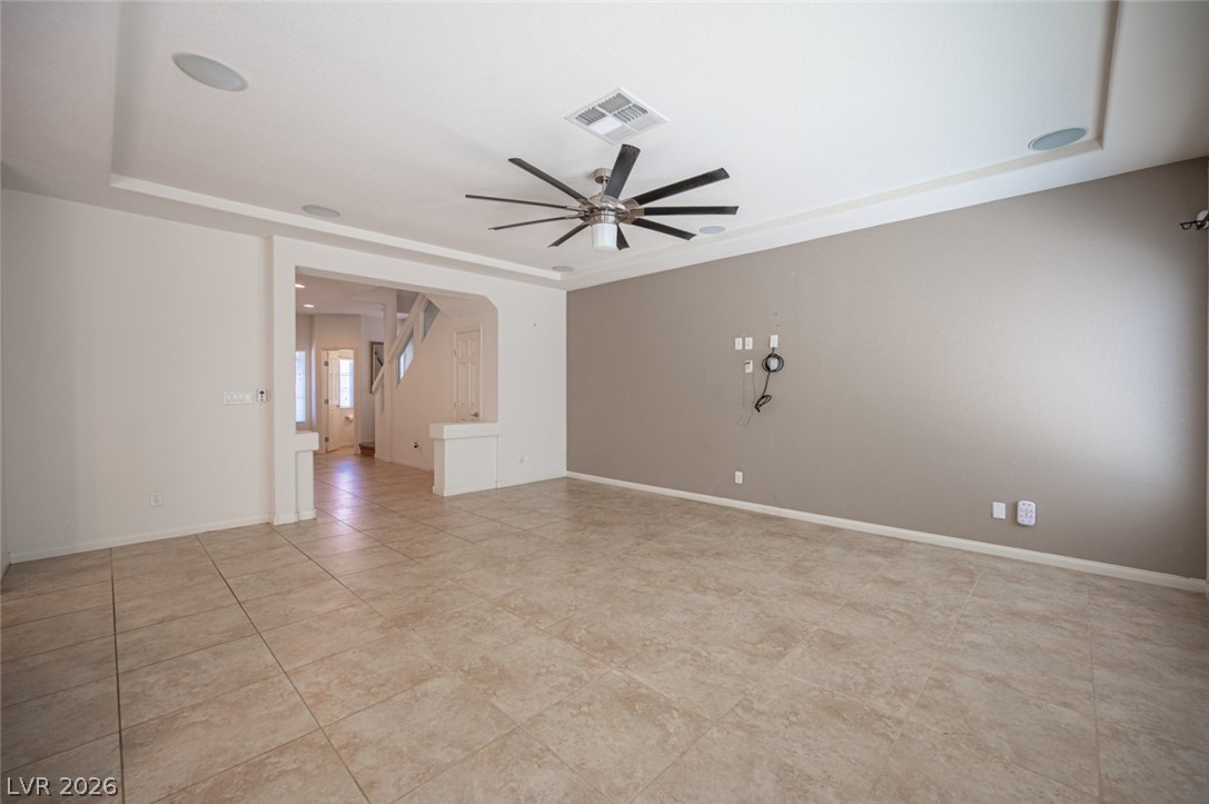 Photo 6 of 47, 5167 Bootlegger Avenue
