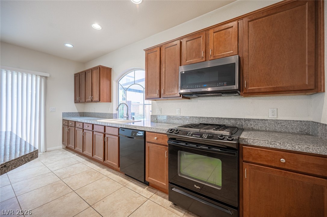 Photo 14 of 47, 5167 Bootlegger Avenue