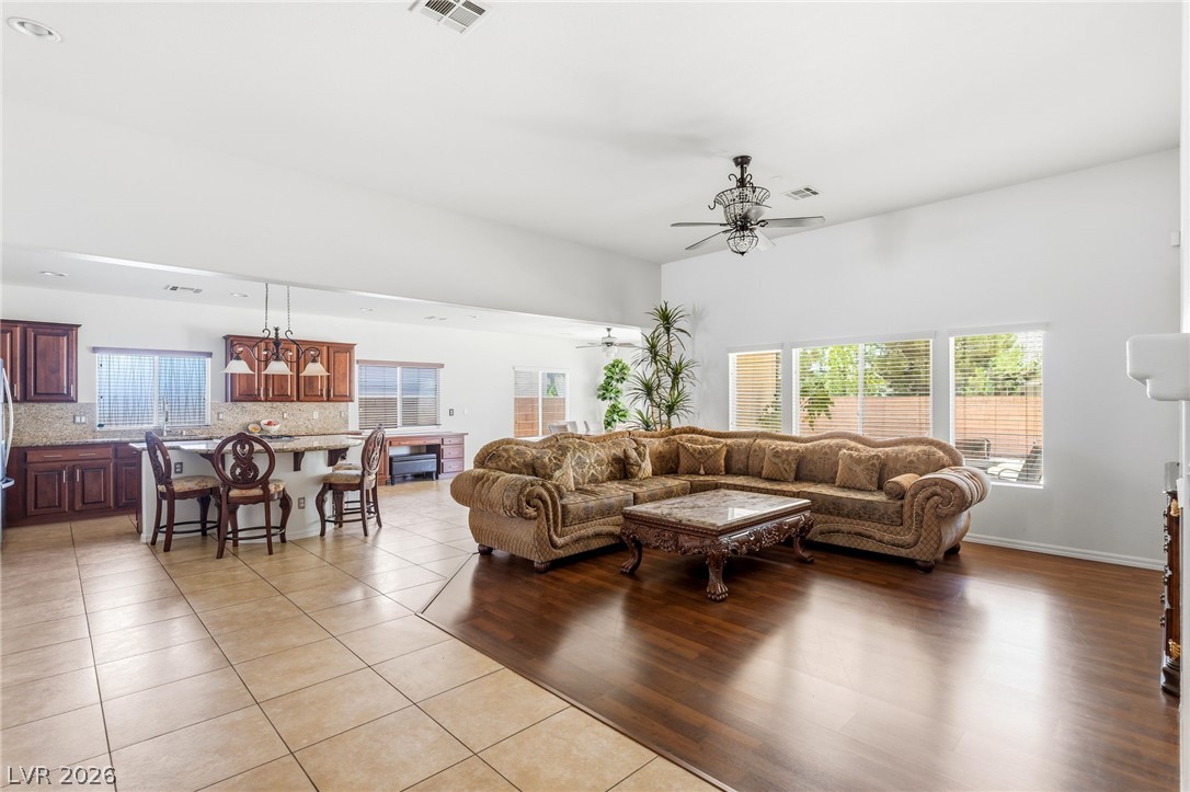 Photo 14 of 44, 5903 McLennan Ranch Avenue
