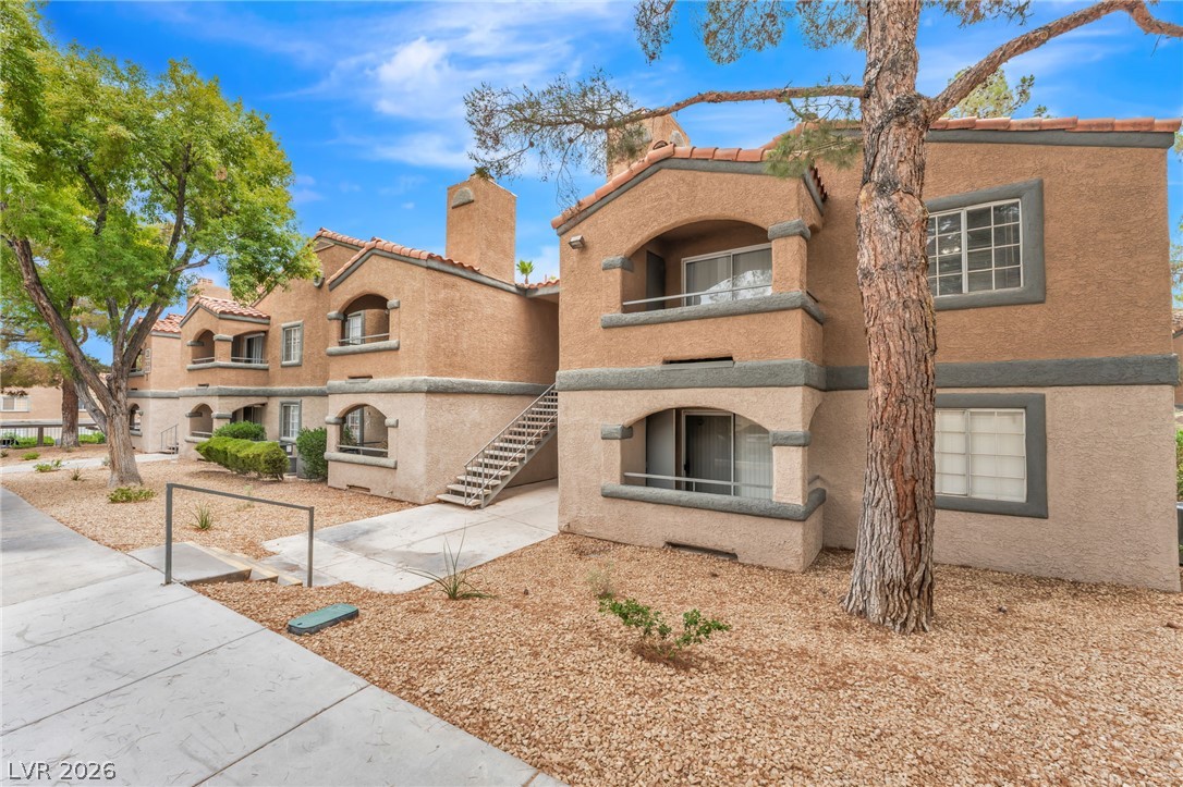 Photo 5 of 220 Mission Newport Lane #204