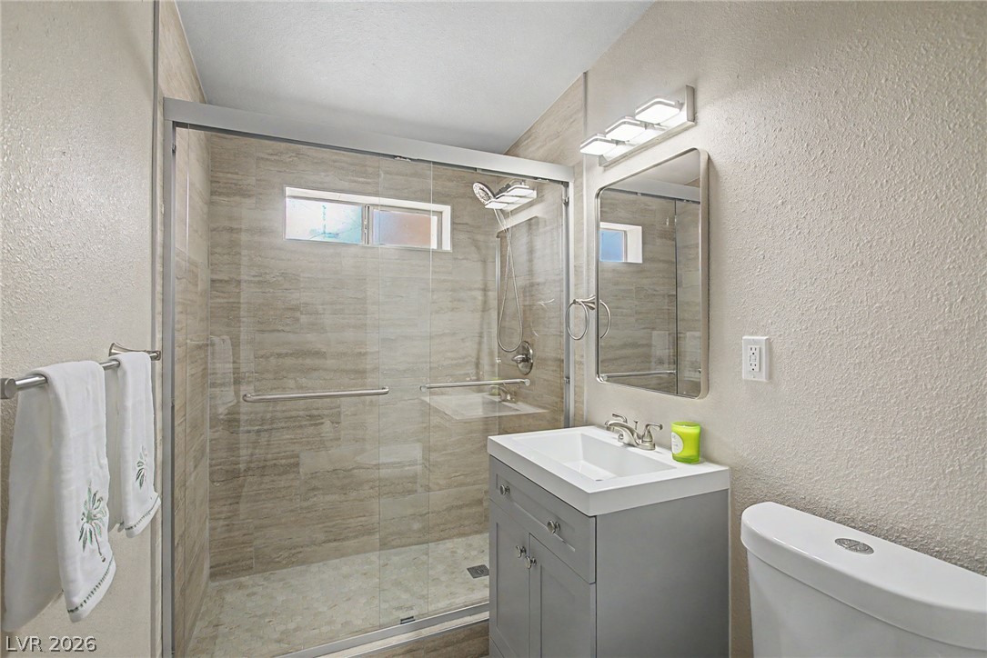 Photo 24 of 45, 1704 James Street