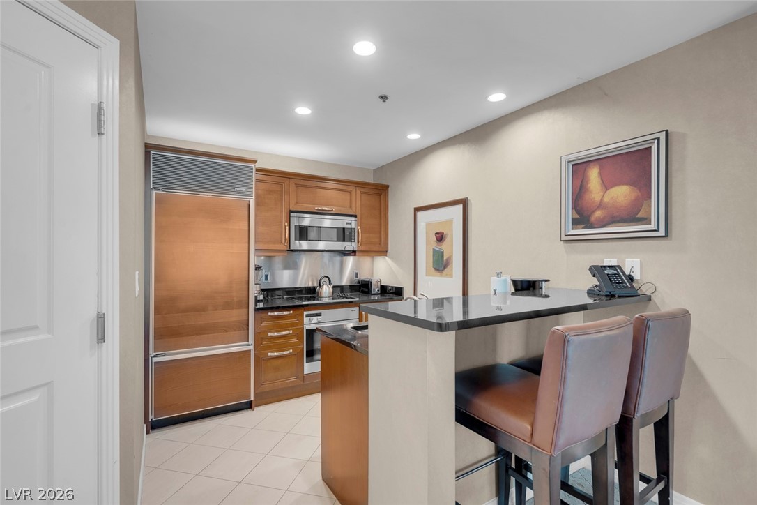 Photo 4 of 145 Harmon Avenue #1908