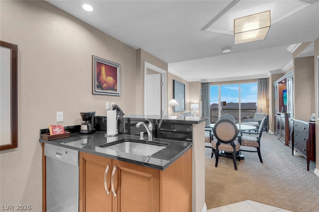 Photo 5 of 145 Harmon Avenue #1908