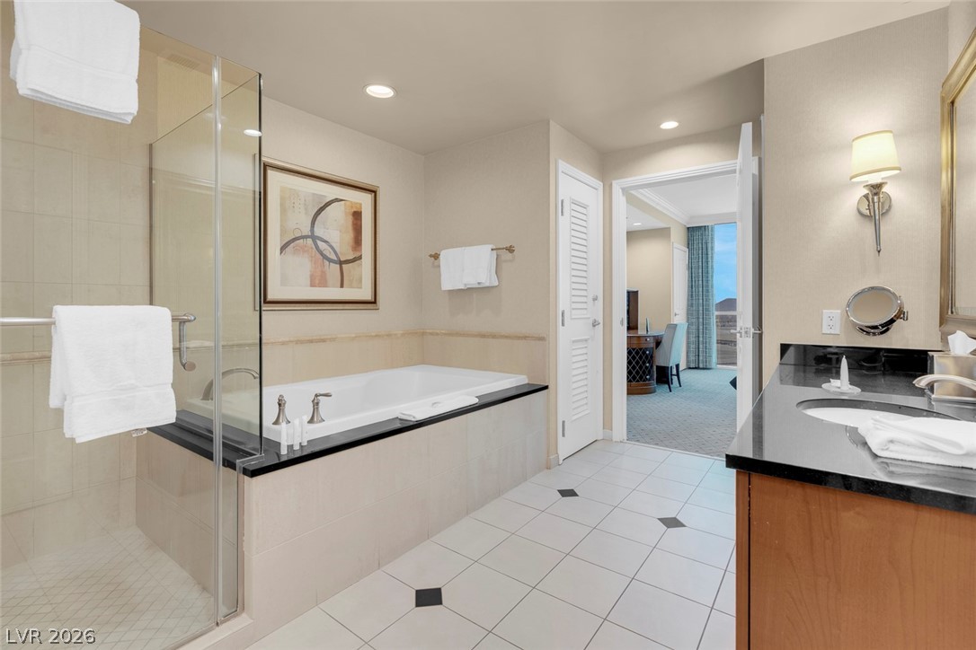 Photo 15 of 29, 145 Harmon Avenue #1908