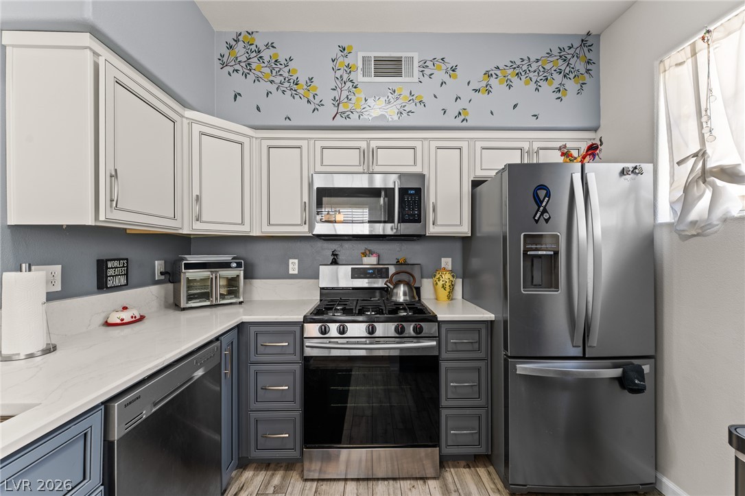 Photo 8 of 23, 9050 W Warm Springs Road #1099