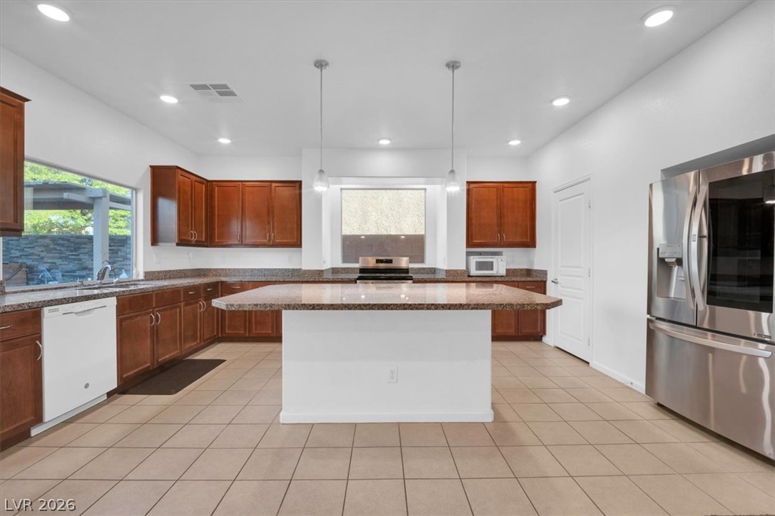 Photo 9 of 34, 8046 Noble Ridge Street