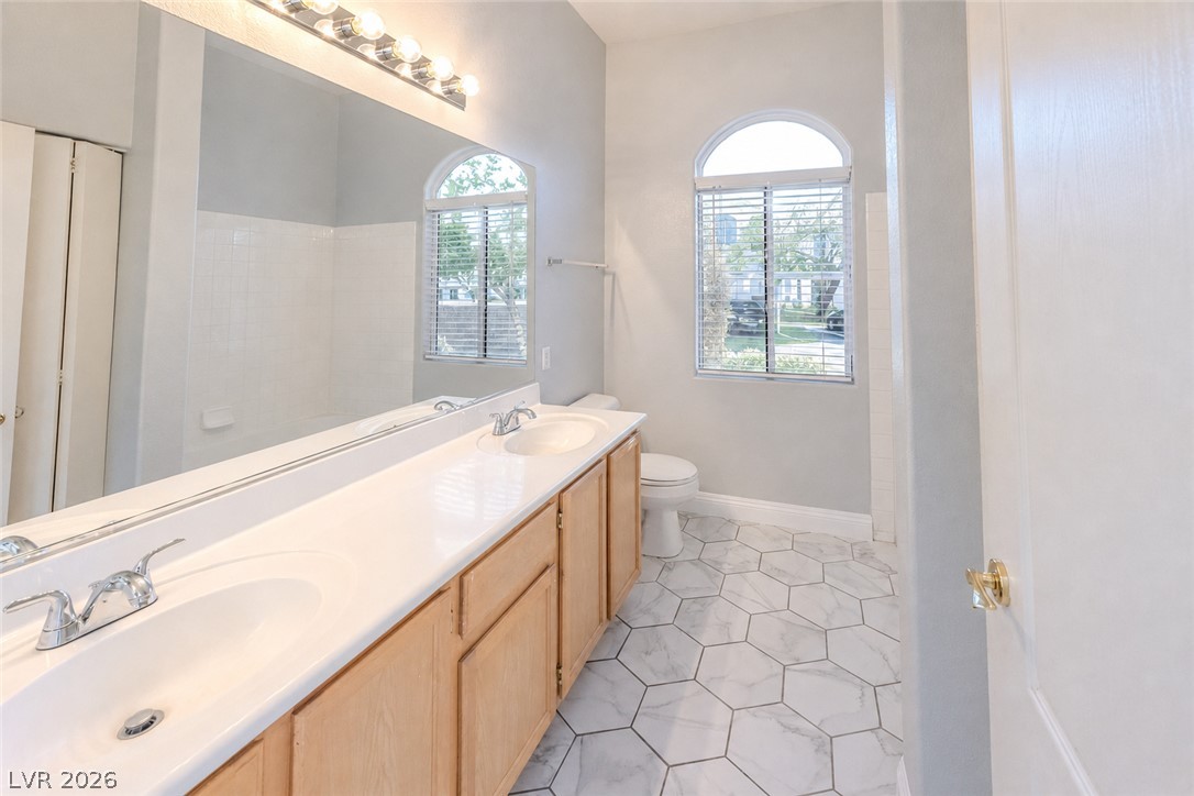 Photo 17 of 45, 700 Carnegie Street #4813