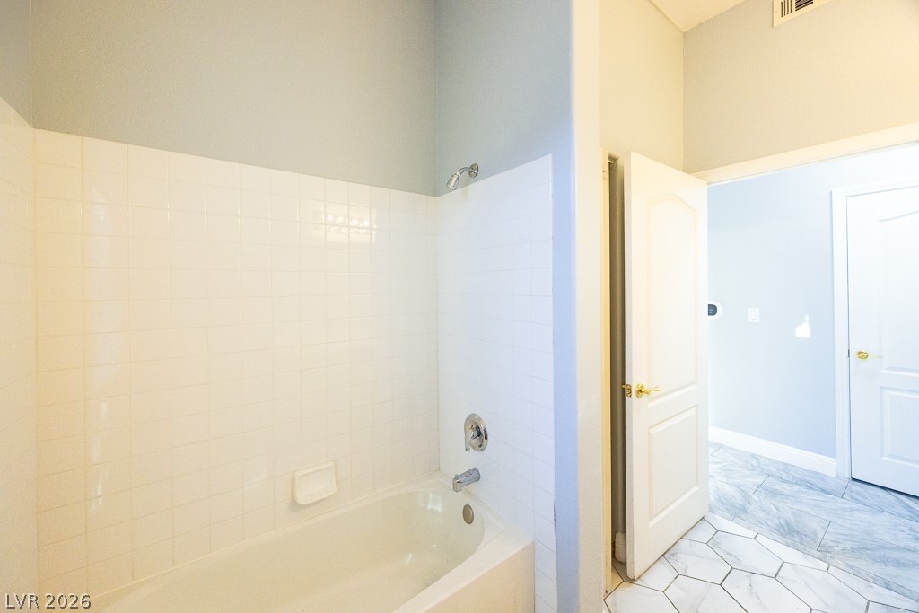 Photo 19 of 45, 700 Carnegie Street #4813