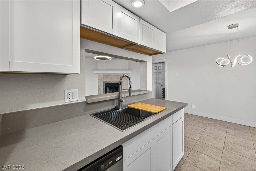 Photo 10 of 19, 5330 Rod Court #102