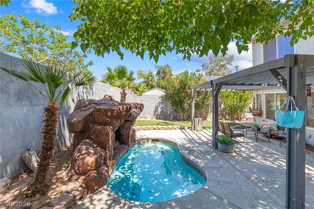 Photo 10 of 36, 4879 W Montara Circle