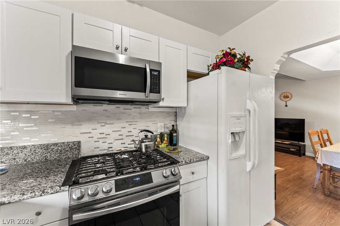 Photo 8 of 22, 1419 Santa Margarita Street #D